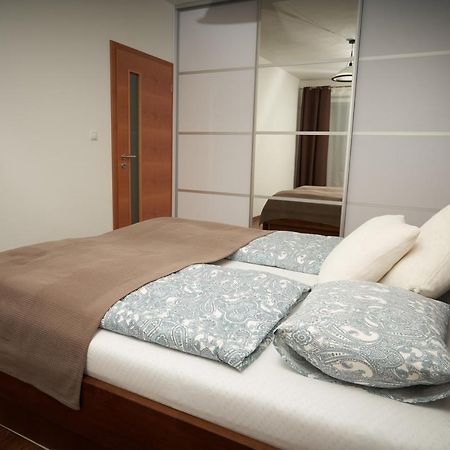 Apartman A&M Banská Bystrica Exteriör bild