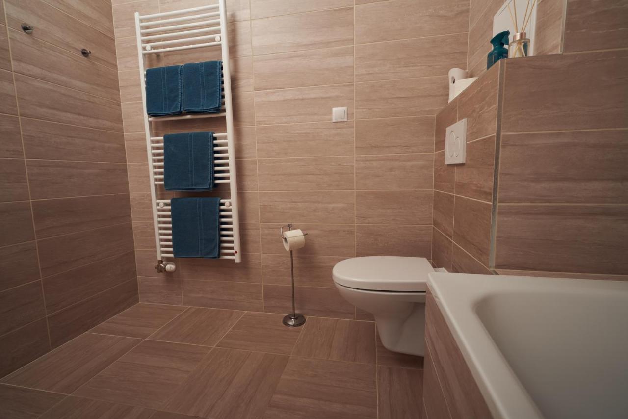 Apartman A&M Banská Bystrica Exteriör bild