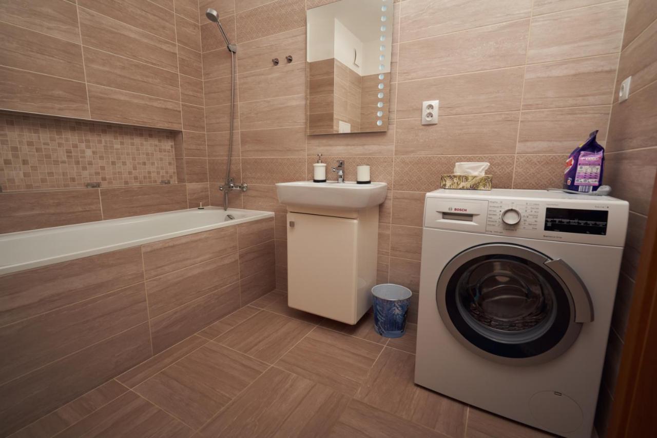 Apartman A&M Banská Bystrica Exteriör bild